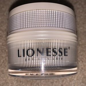 White Pearl Day Moisturizer